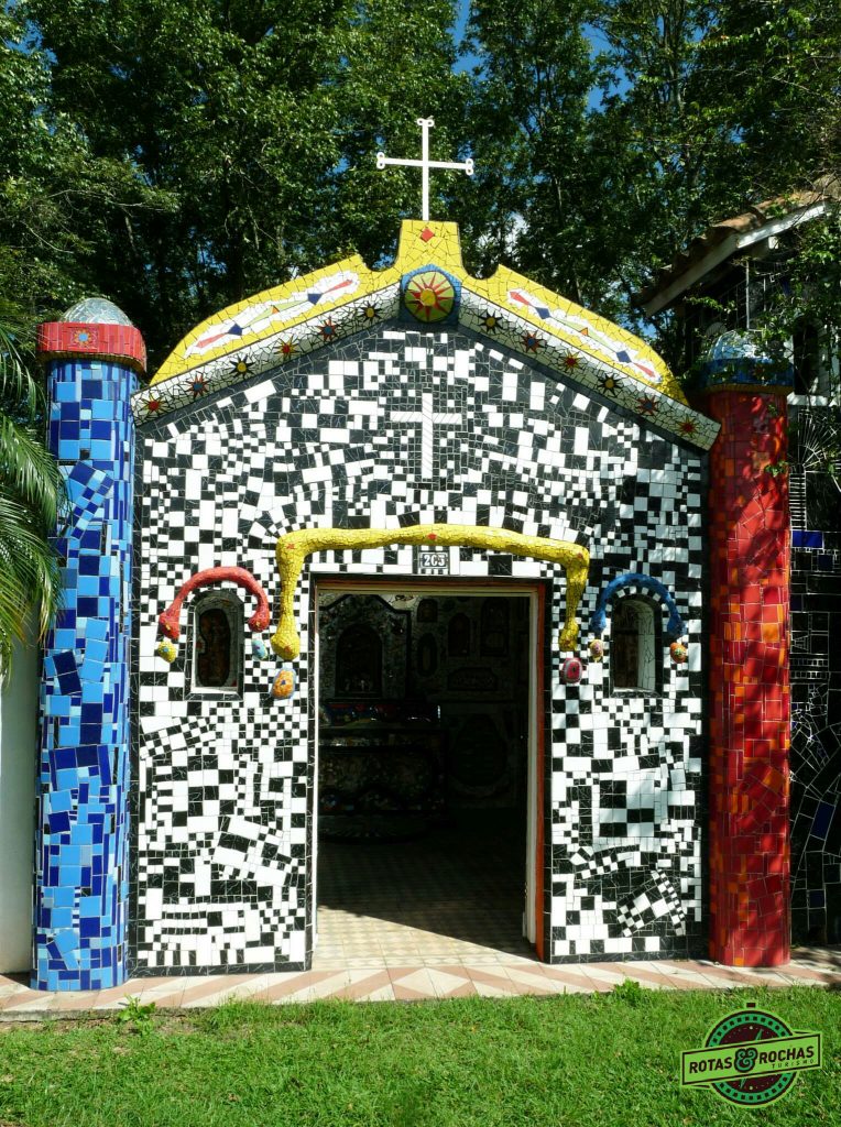 Capelinha do Mosaico - São Bento do Sapucaí